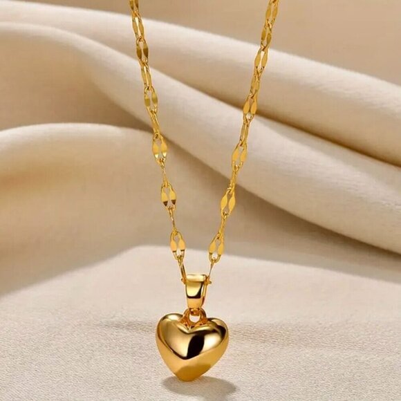 18K Golden Plated Puffy Heart Pendant Necklace - Picture 5 of 5